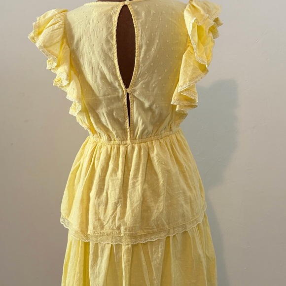 Dresses & Skirts - Yellow Ruffle Dress